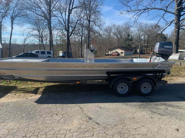 Paul Foutz's 2270 Blazer Boat w/ Rivercraft Tandem Trailer