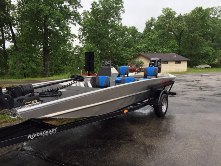 Matt Reed's 1852 Blazer SS with a 40hp Mercury Jet Motor